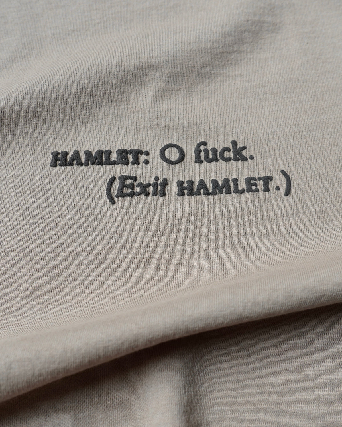 What Would Hamlet Do? Heavyweight Graphic T-Shirt – Shroom