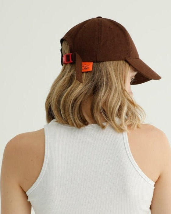 Brown Cap from 10amfactory, high-quality cotton cap for comfortable and stylish wear.